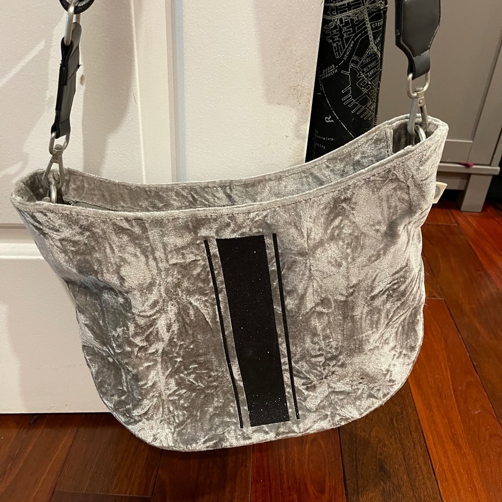Cross body velvet bag
